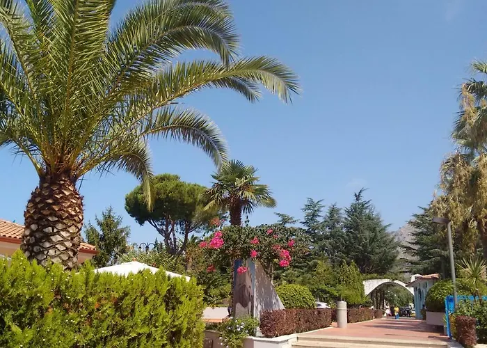 Villaggio Turistico La Mantinera - De Luxe Apart-hotel