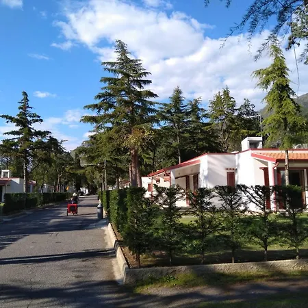 Villaggio Turistico La Mantinera - De Luxe 4*
