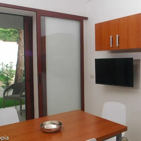 Villaggio Turistico La Mantinera - De Luxe 4*