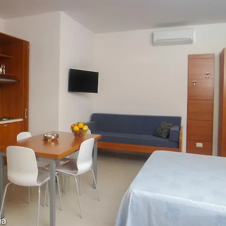 Villaggio Turistico La Mantinera - De Luxe * برايا إيه ماري