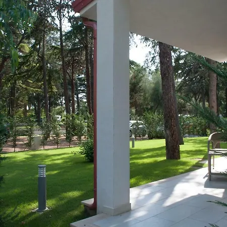 Villaggio Turistico La Mantinera - De Luxe 4*